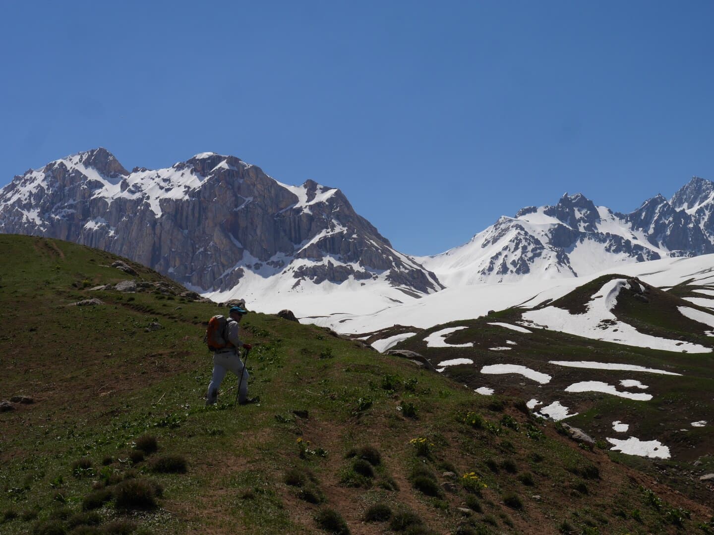 Fan Mountains, photograph 1