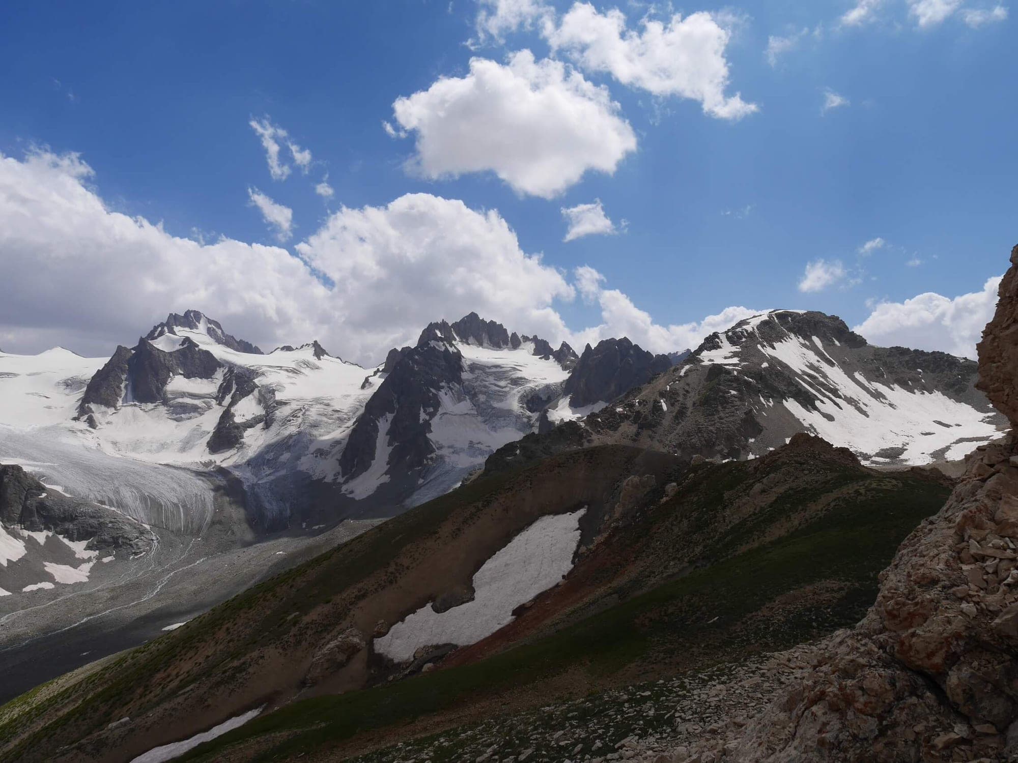 Fan Mountains, photograph 2