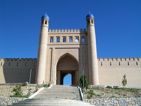 Khujand, photograph 3